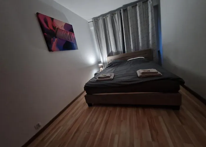 Lesny Kacik Tuz Przy Centrum Miasta